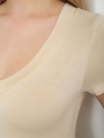 Футболка Ager модель У-1129321::010001505 Футболка Ager модель У-1129321::010001505 Фото