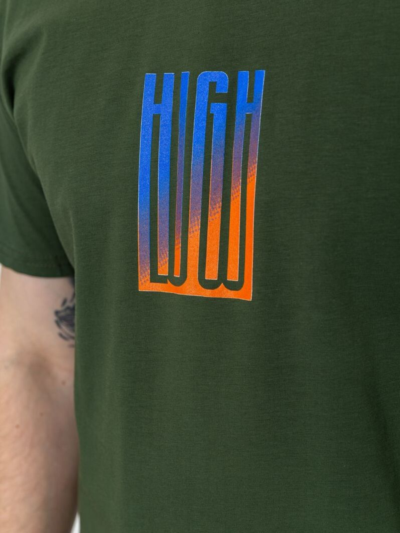 Футболка Ager модель У-1125327::000000227 Фото