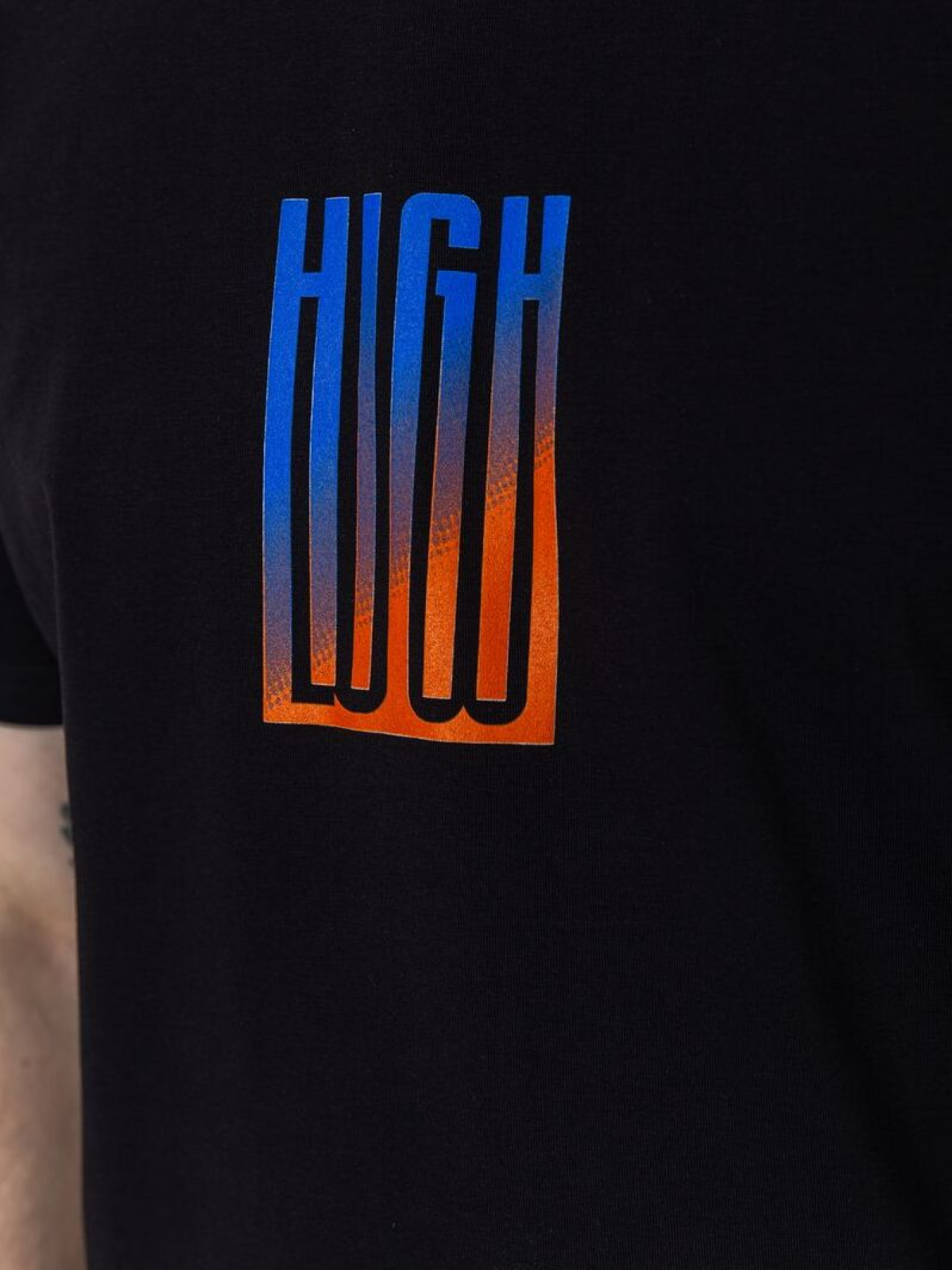 Футболка Ager модель У-1125327::000000096 Фото