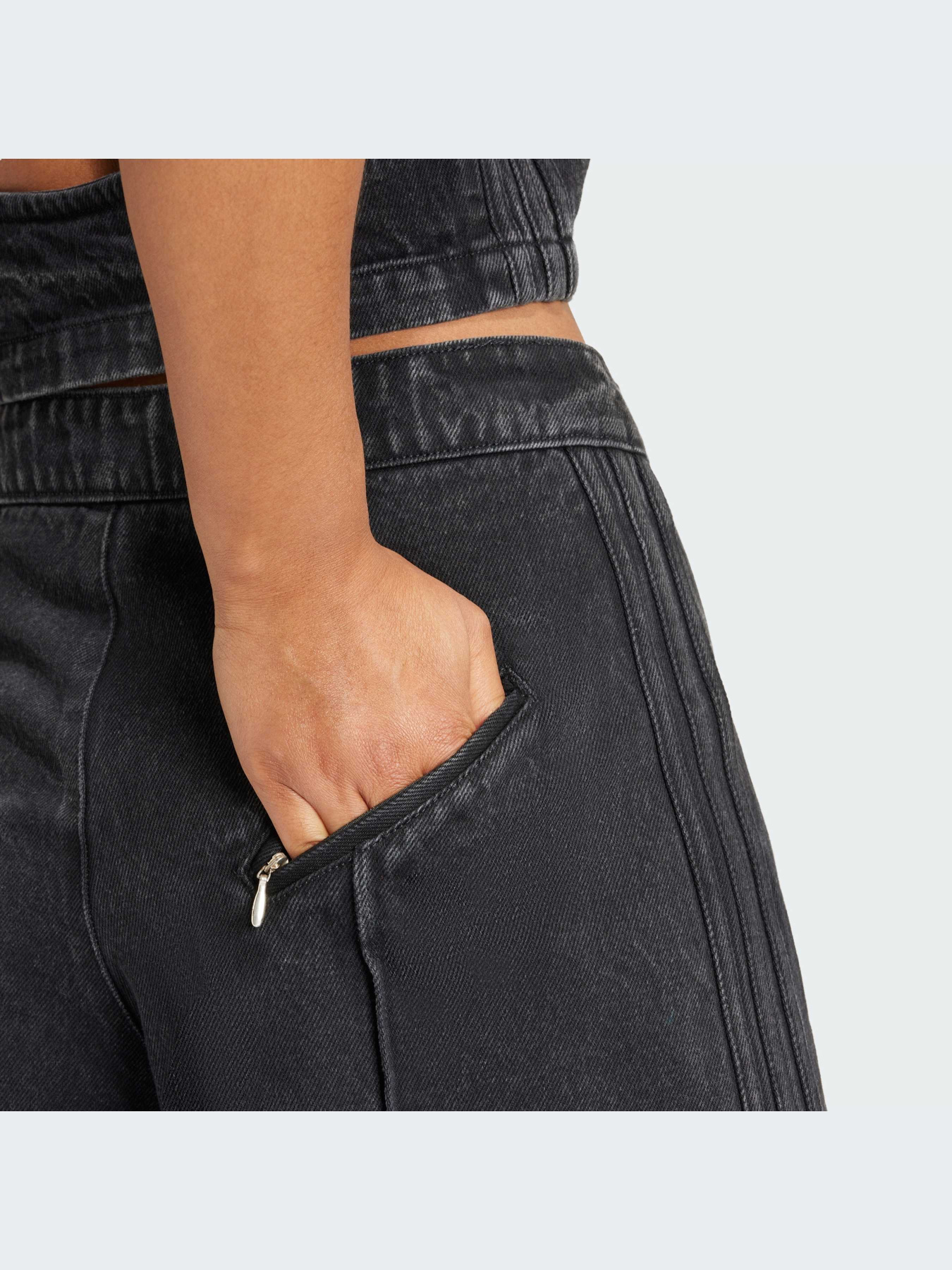 Широкие джинсы Adidas модель IT7271 Фото