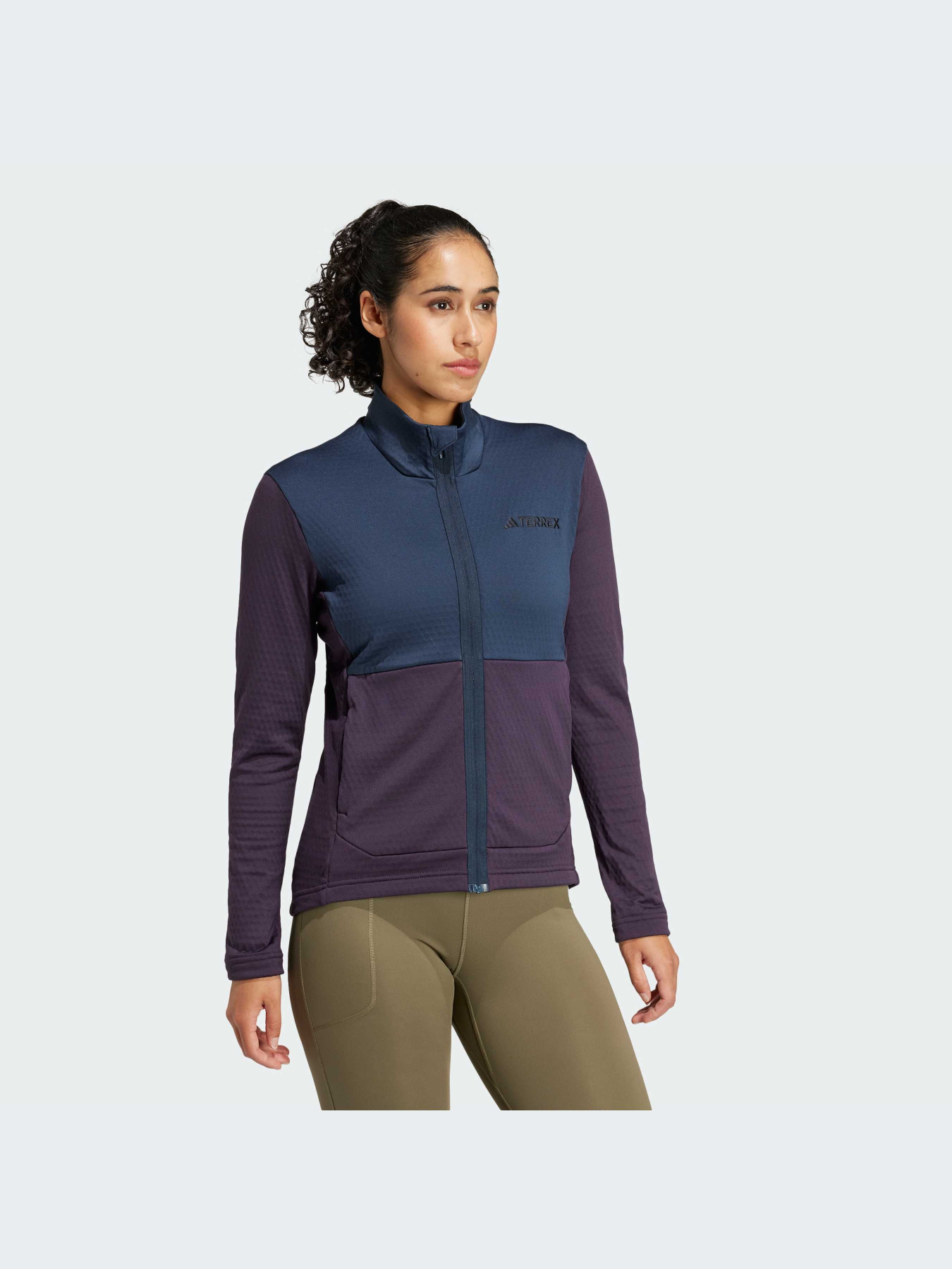 Спортивная кофта Adidas модель IW4206 Фото