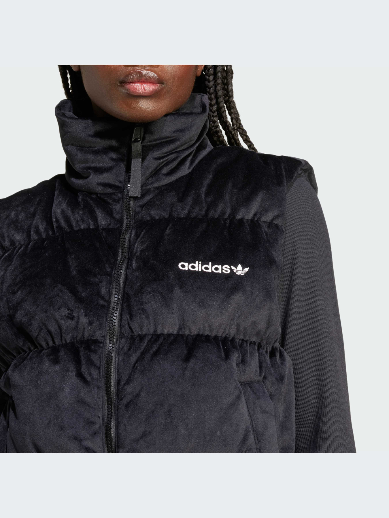 Жилет з утеплювачем Adidas модель JE7217 Фото