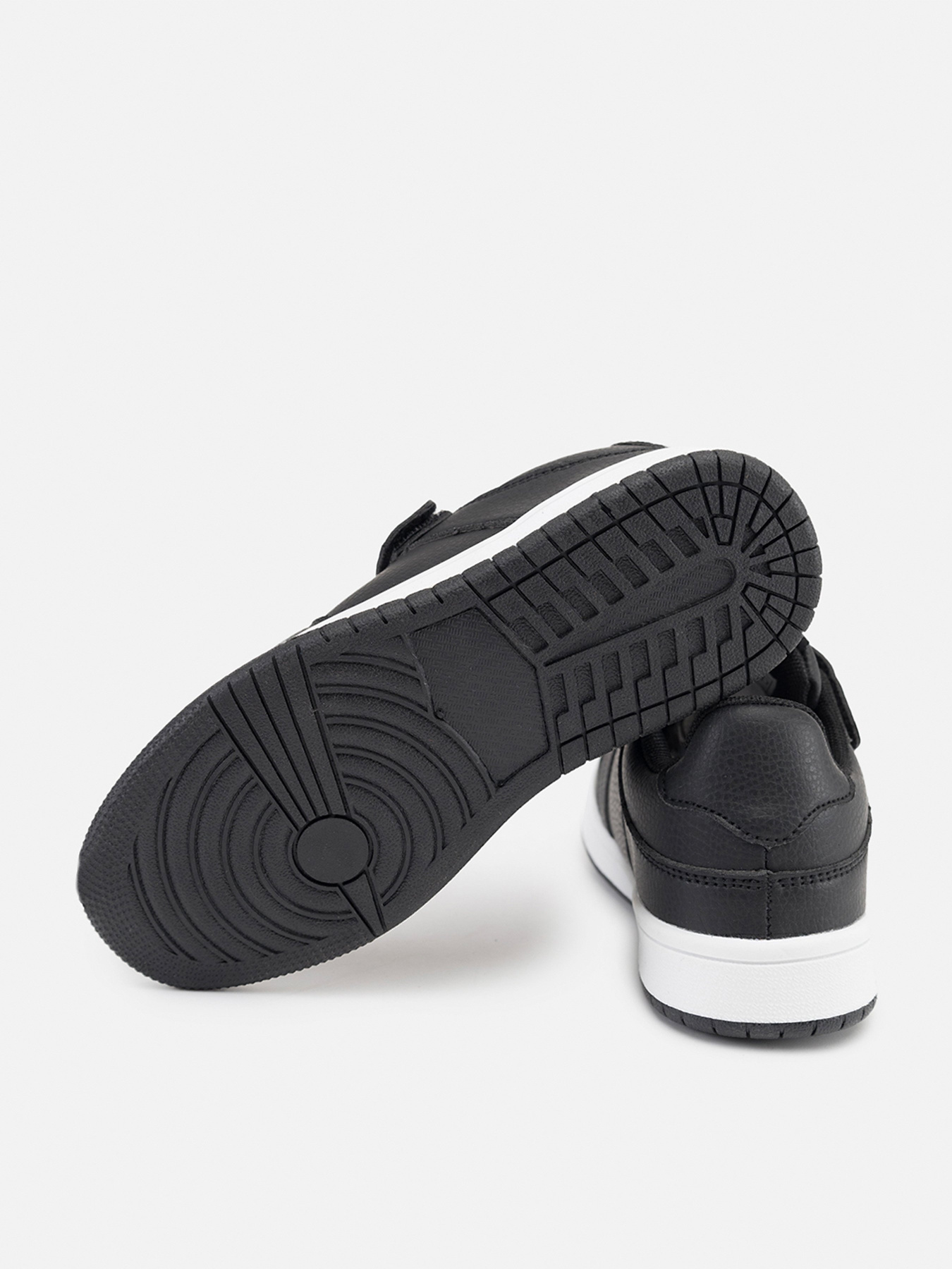 Кеды низкие YUKI модель ЦБ-00252257 Кеды низкие YUKI модель ЦБ-00252257 Фото