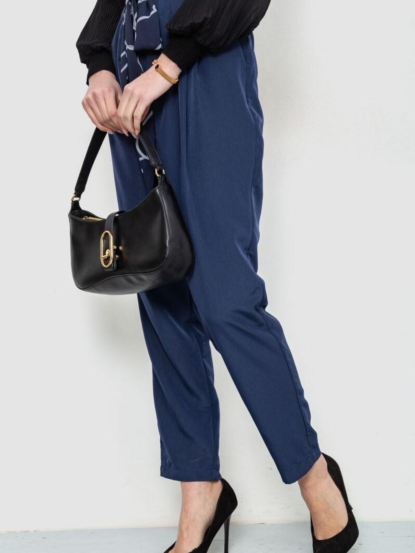 Повседневные штаны Ager модель У-1128475::000000084 Повседневные штаны Ager модель У-1128475::000000084 Фото