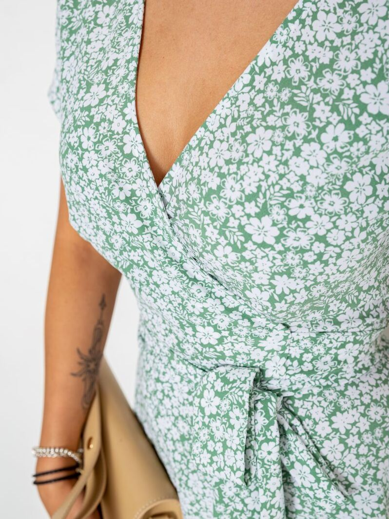 Сукня міді Ager модель У-1130188::000000158 Сукня міді Ager модель У-1130188::000000158 Фото