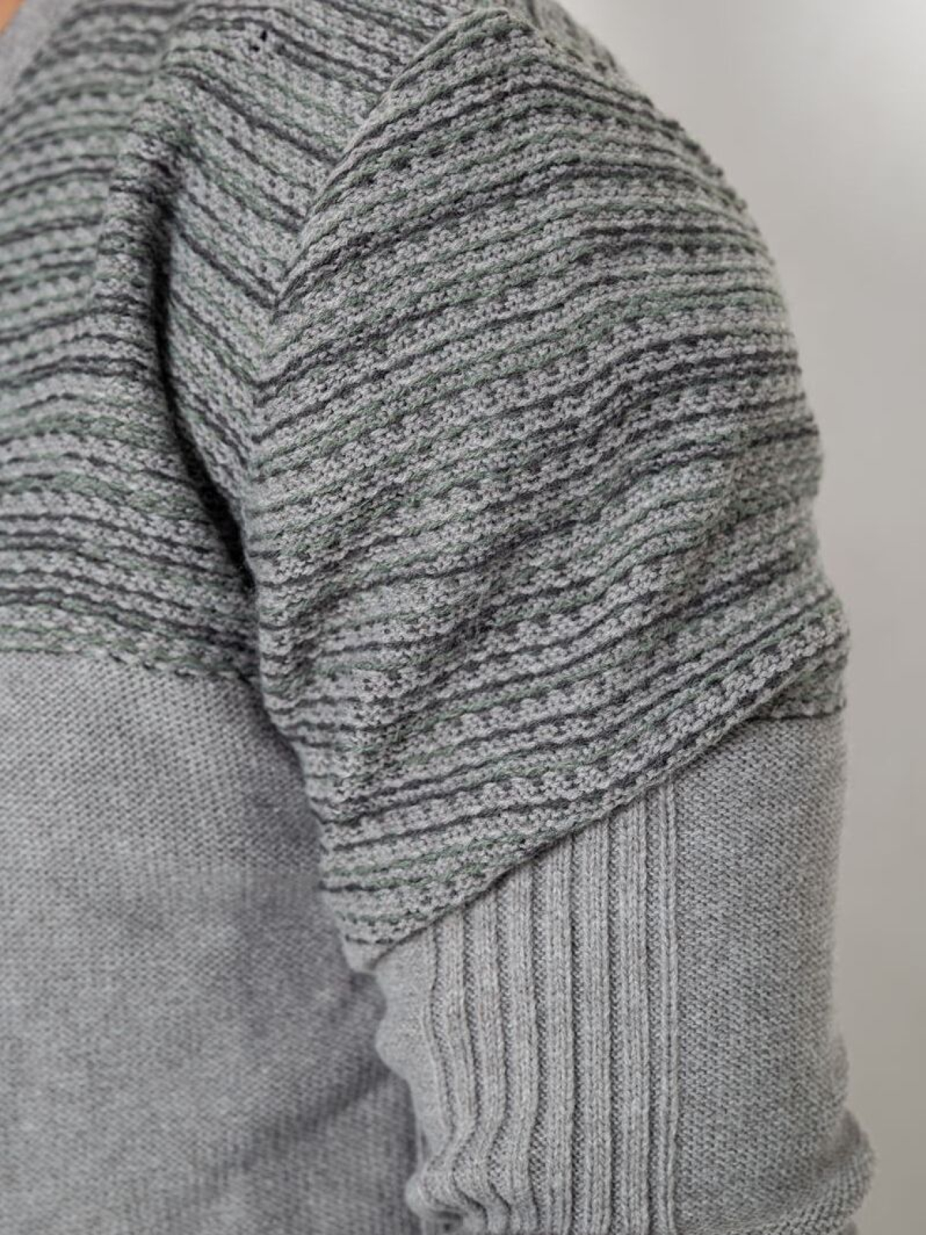 Светр чоловічий повсякденний 247R3139 модель У-1130594::000000072 Фото