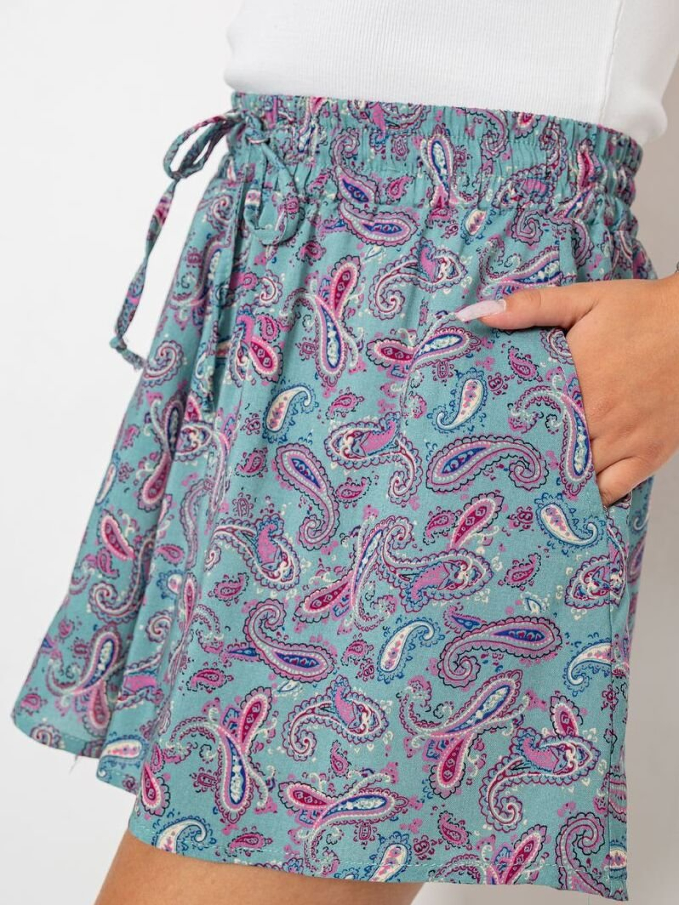 Повседневные шорты Ager модель У-1130439::000002113 Повседневные шорты Ager модель У-1130439::000002113 Фото