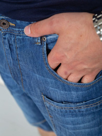 Джинсові шорти Ager модель У-1129324::000000084 Джинсові шорти Ager модель У-1129324::000000084 Фото