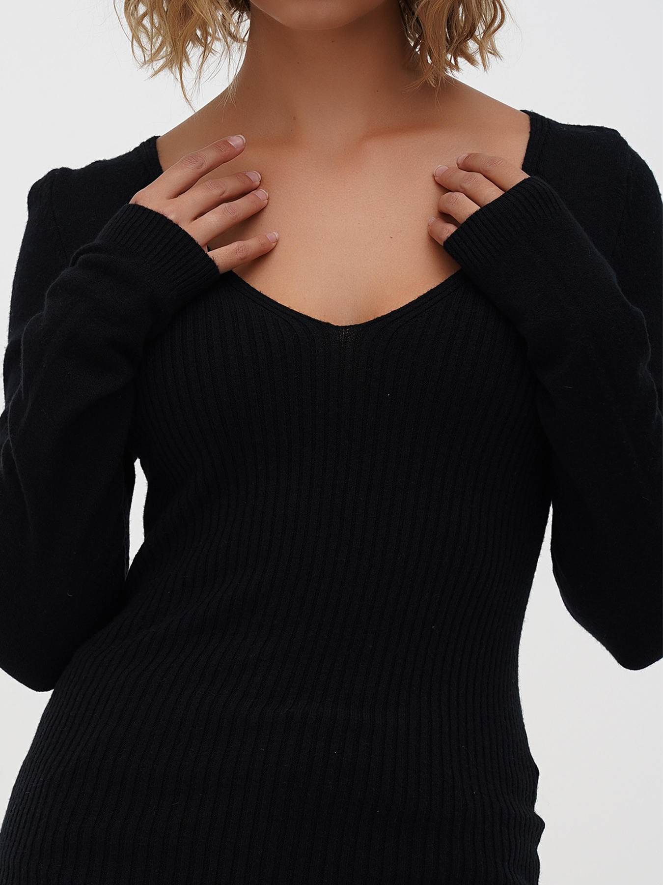 Джемпер Sassofono модель A271-SC-3610_черный Фото