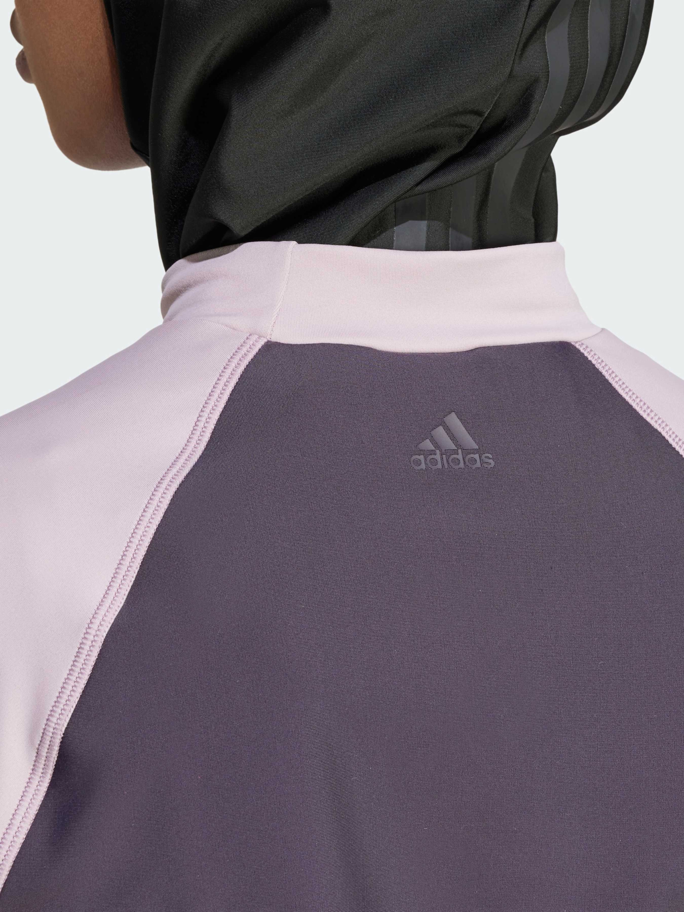 Костюм для плавання Adidas Лонгслів Для Плавання модель IN1607 Костюм для плавання Adidas Лонгслів Для Плавання модель IN1607 Фото