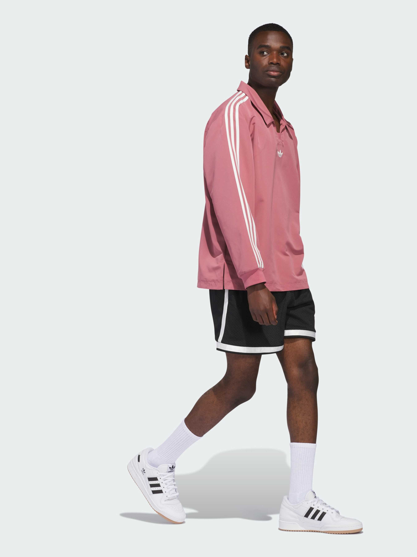 Поло Adidas модель IY7375 Поло Adidas модель IY7375 Фото