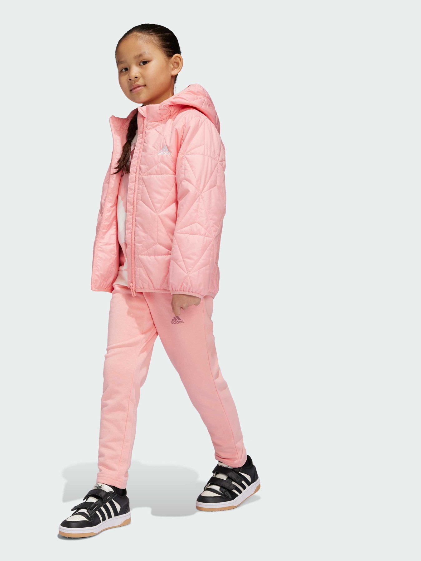 Демісезонна куртка Adidas модель JF4345 Фото