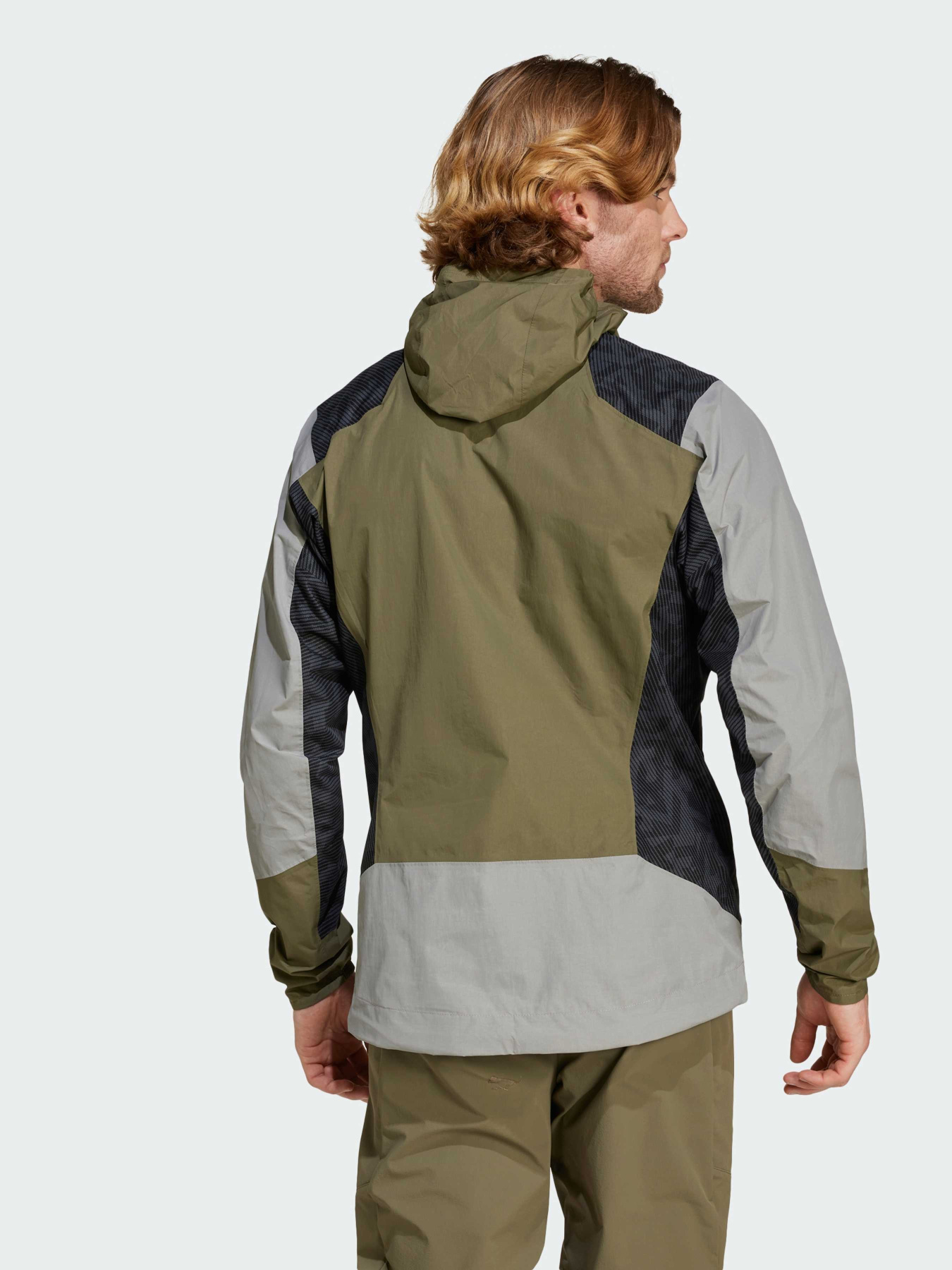 Ветровка Adidas модель IW8876 Фото