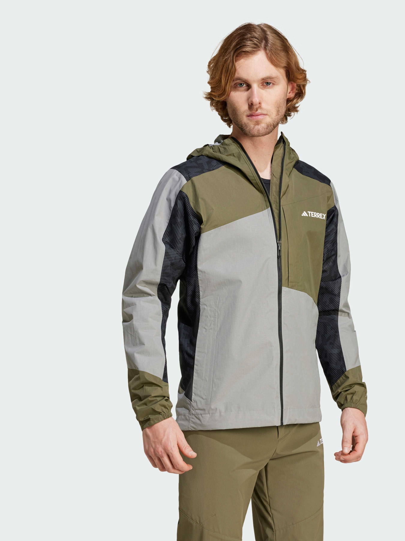 Вітровка Adidas модель IW8876 Фото