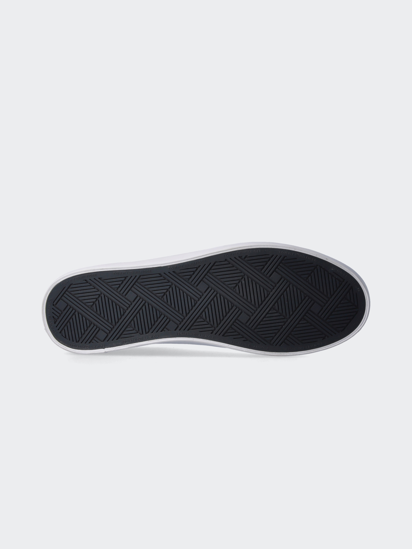 Кеды низкие Tommy Hilfiger модель FM0FM04171.YBR Фото