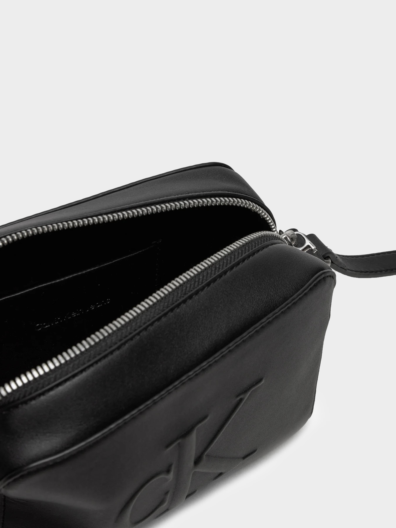 Сумки Calvin Klein модель K60K612726-BEH Фото