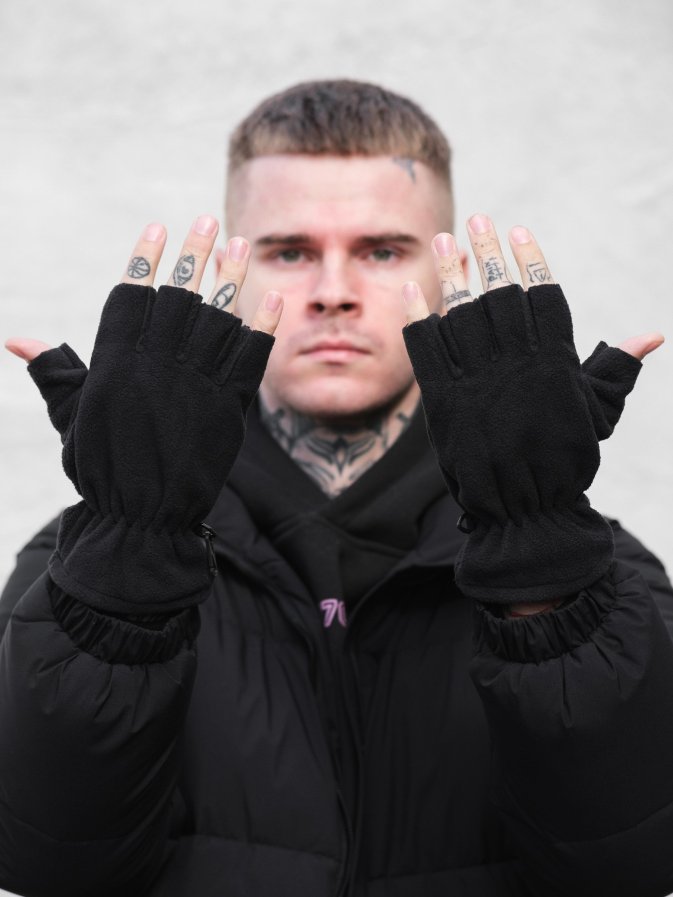 Перчатки Without модель 8049396 Фото