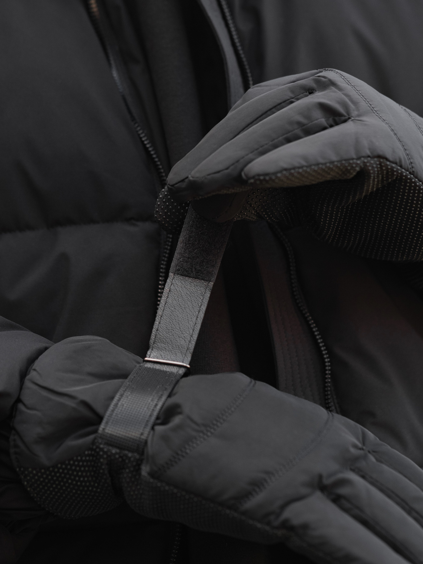 Перчатки Without модель 8049402 Фото