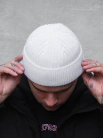 Шапка Without модель 8049418 Фото