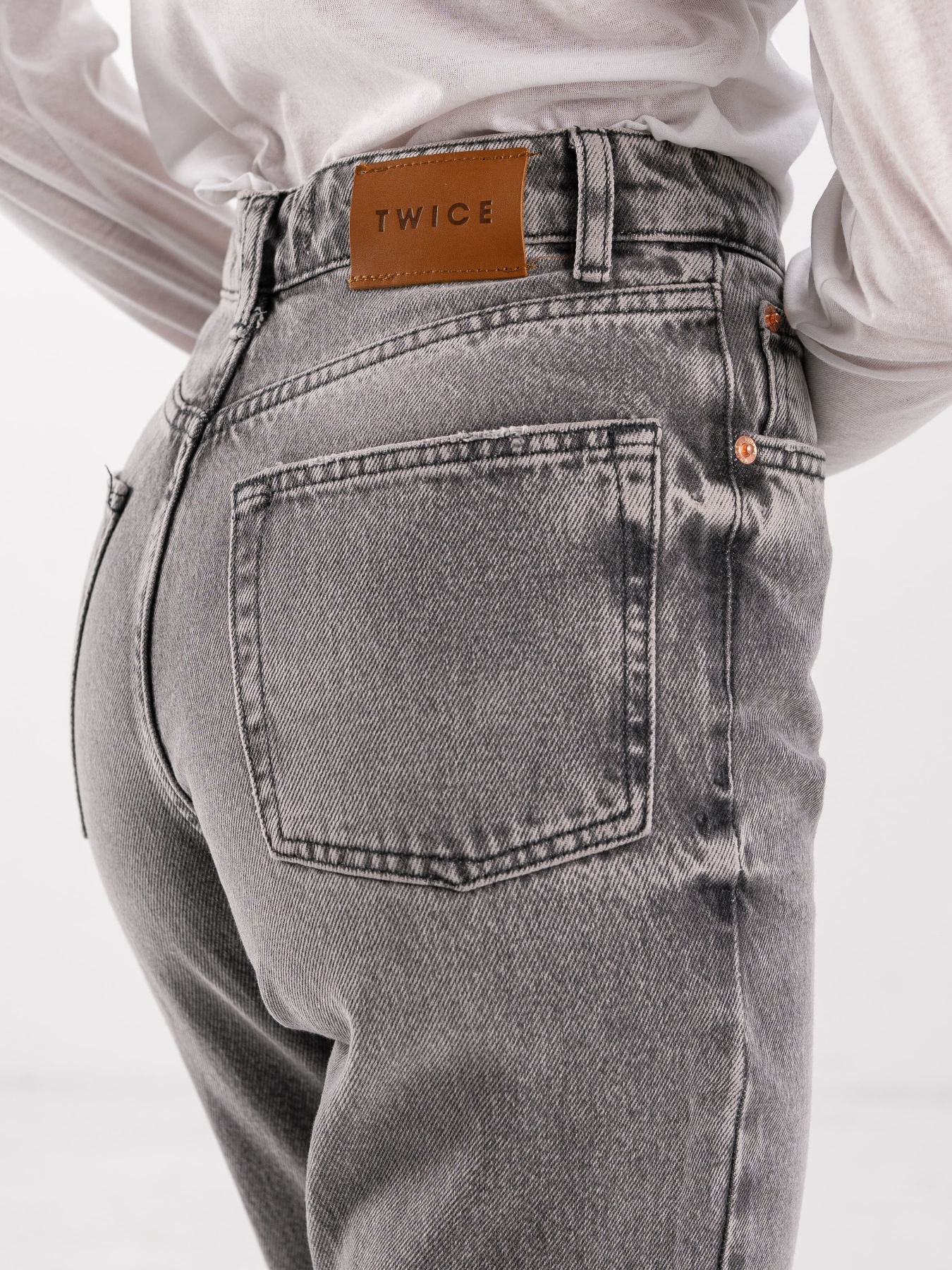 Прямые джинсы Twice модель 241022930 Фото