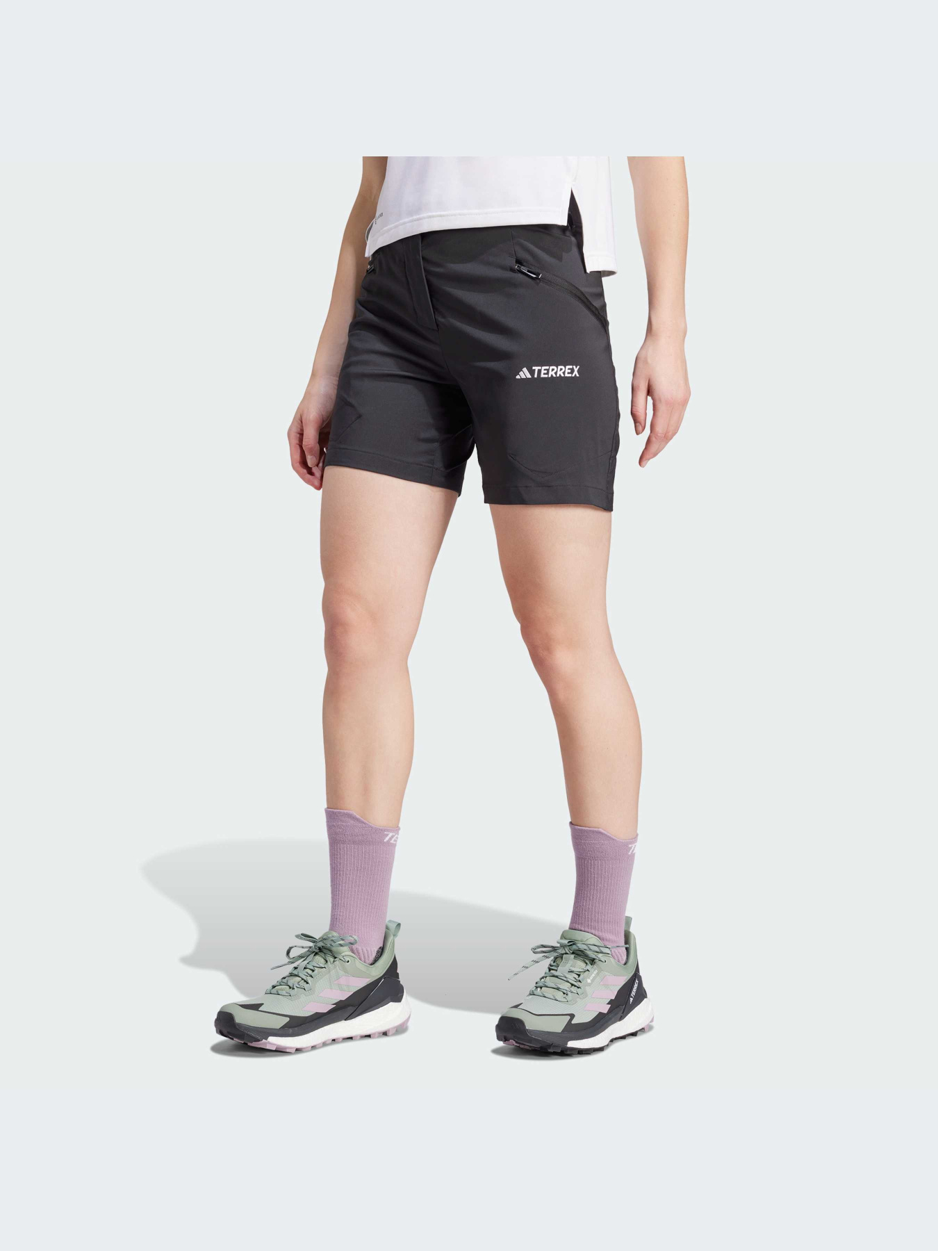 Шорты Adidas модель IP4832-KZ Фото