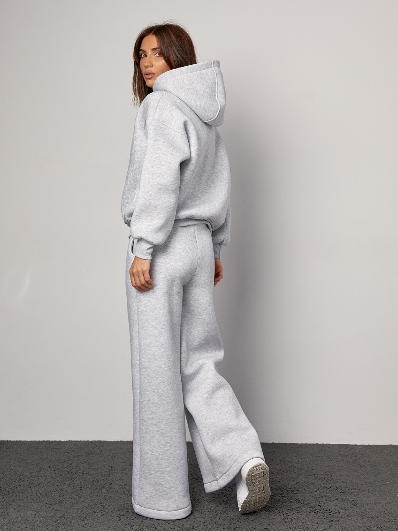 Повседневный костюм ISSA Plus модель 14863_светло_серый Фото