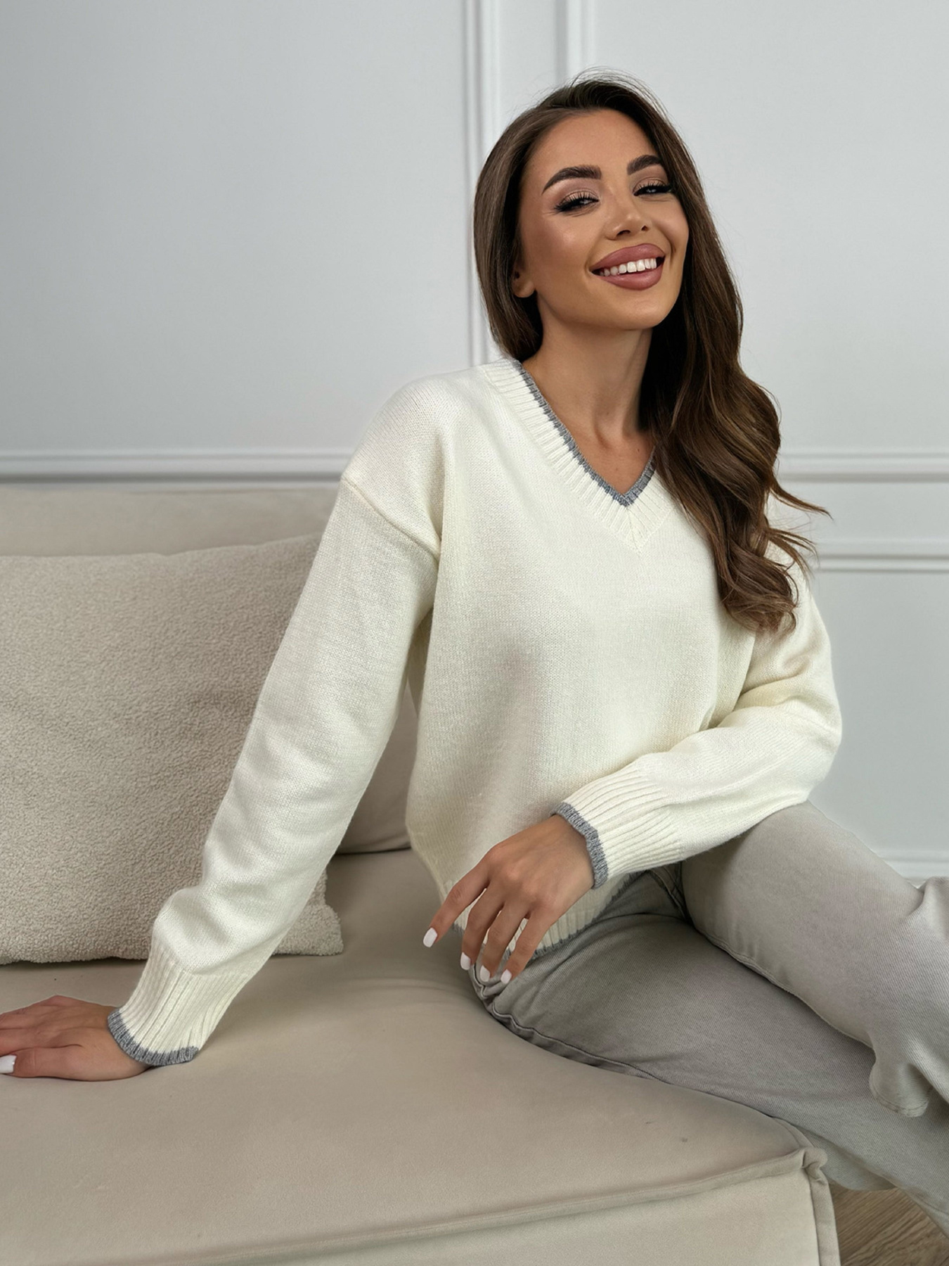 Джемпер ISSA Plus модель WN20-669_молочный Фото