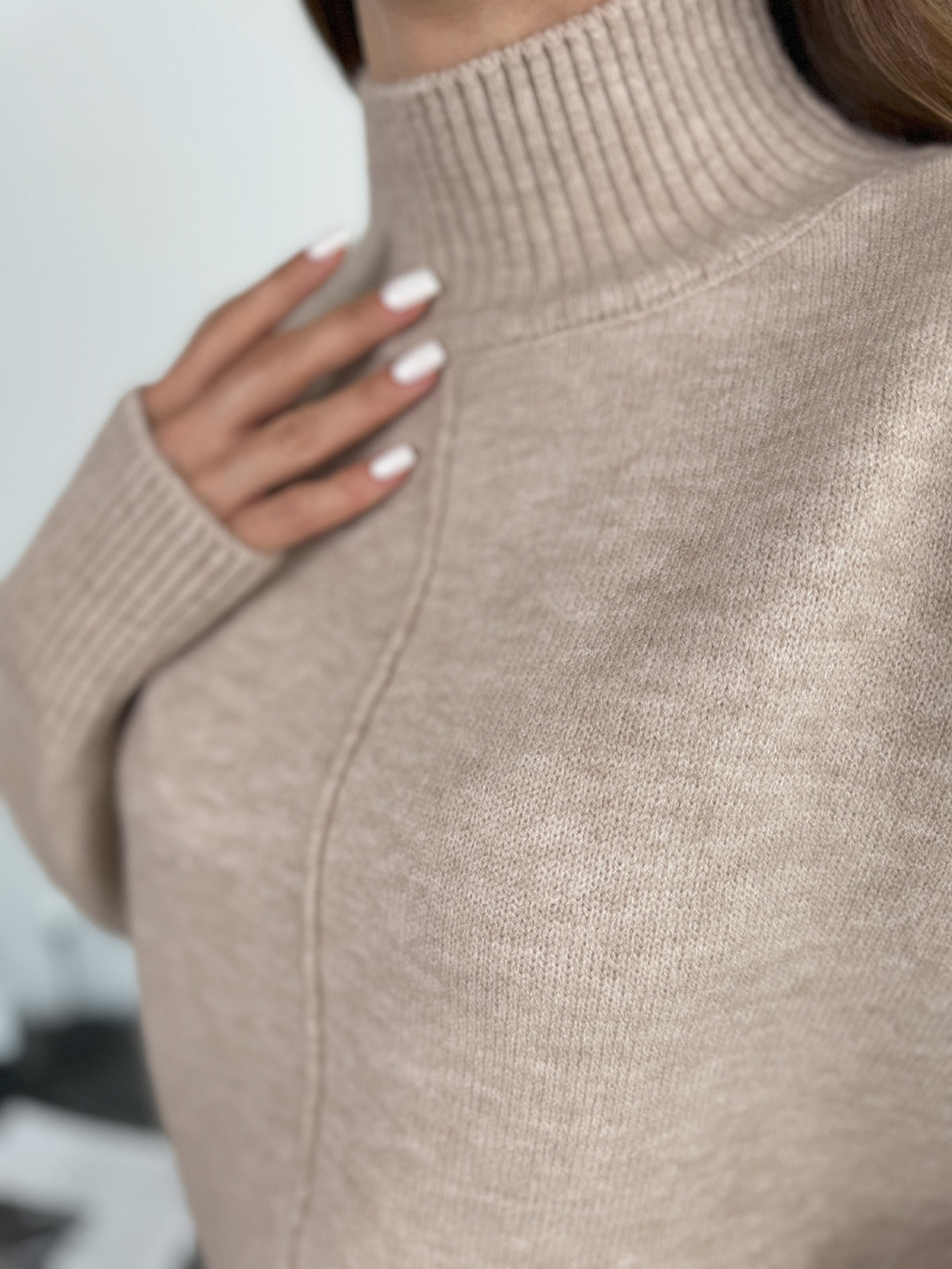 Свитер ISSA Plus модель WN20-670_бежевый Фото