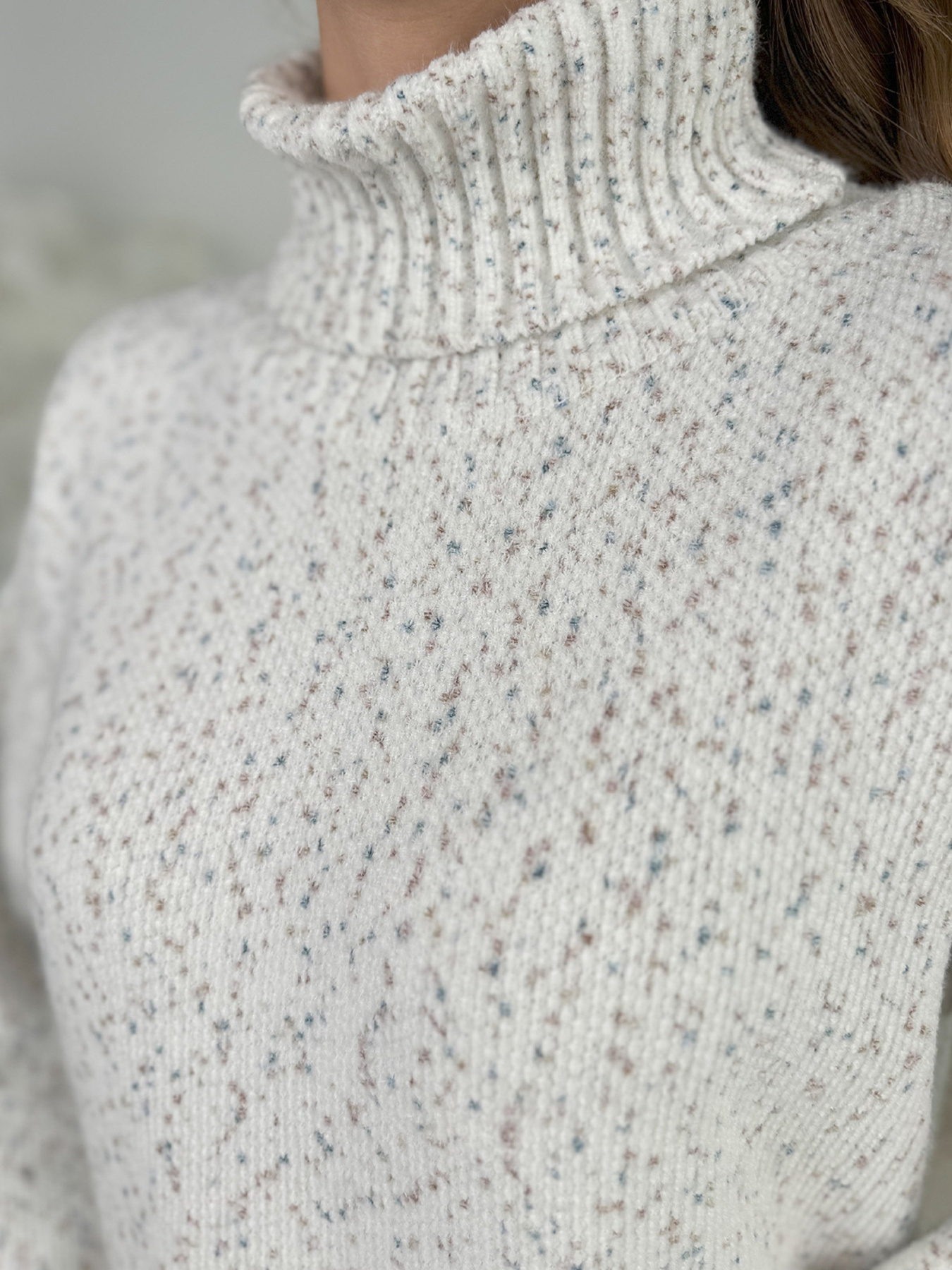 Светр ISSA Plus модель WN20-673_молочный Фото