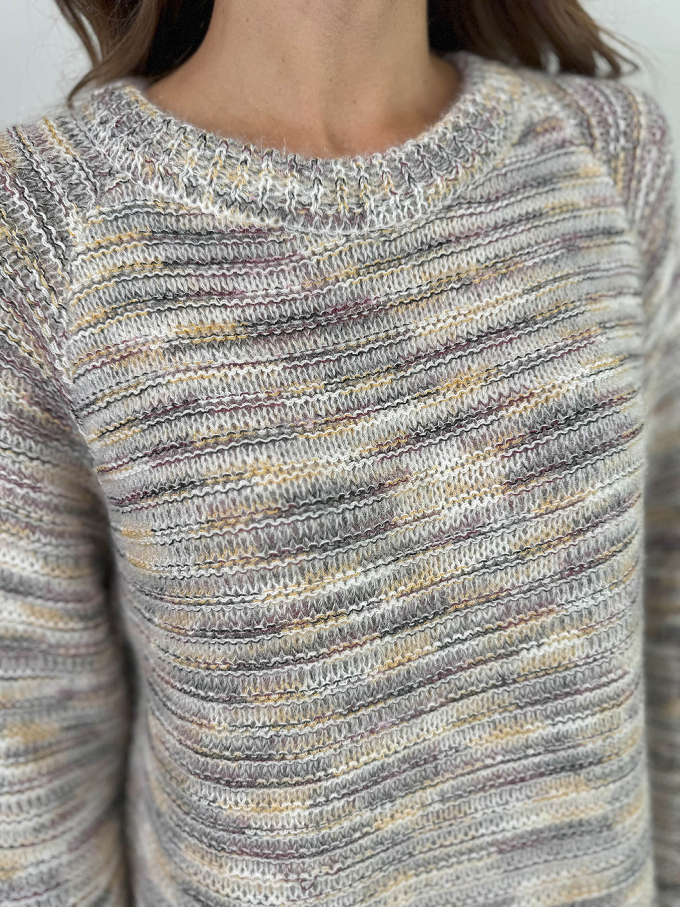 Джемпер ISSA Plus модель WN20-674_бежевый Фото