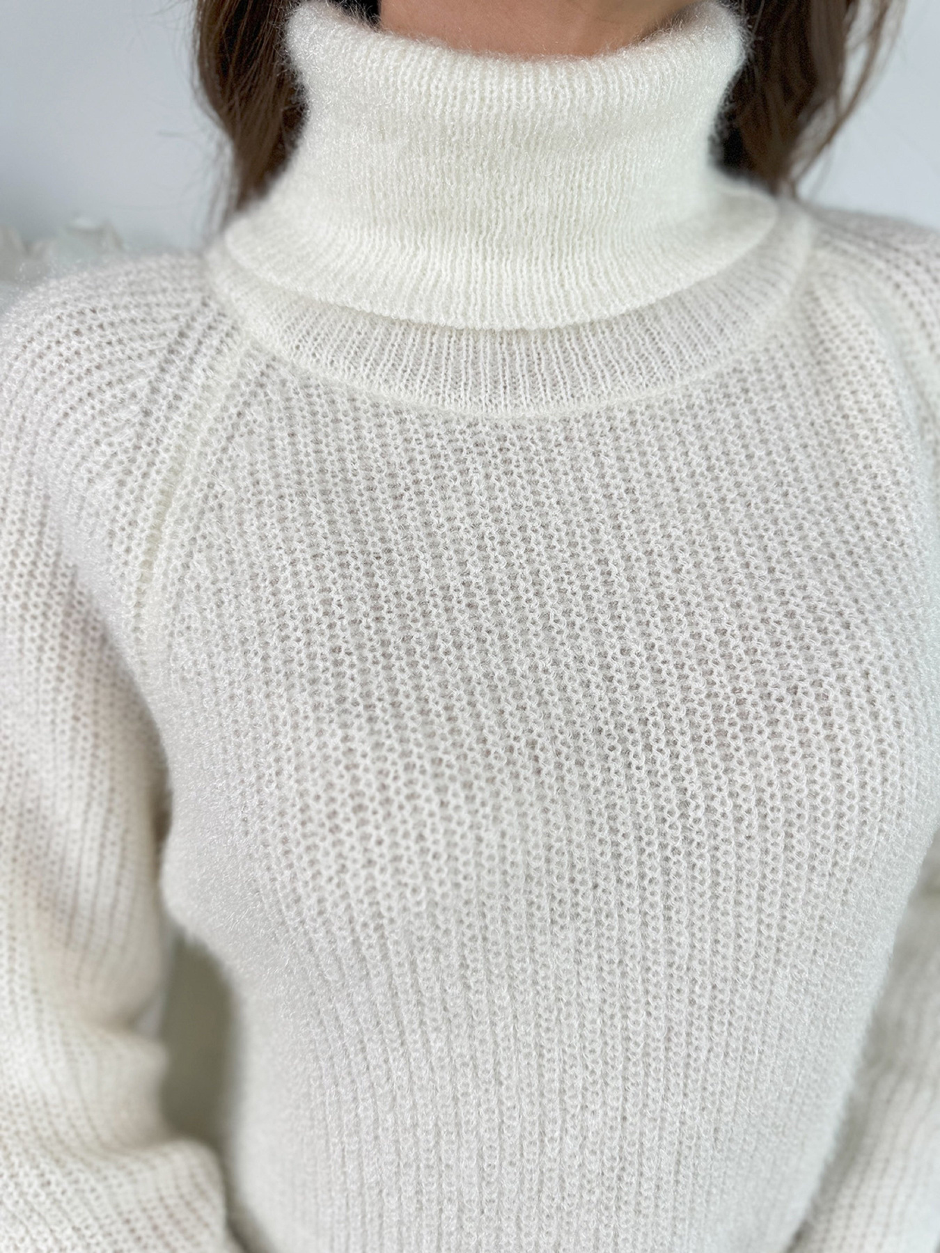 Светр ISSA Plus модель WN19-101_молочный Фото