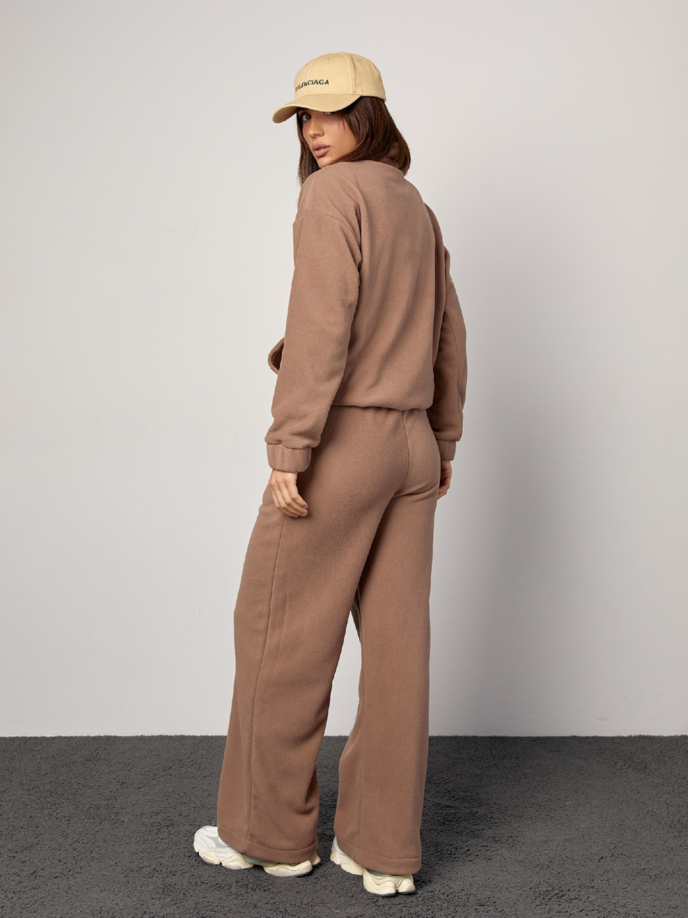 Спортивный костюм ISSA Plus модель 14873_коричневый Фото