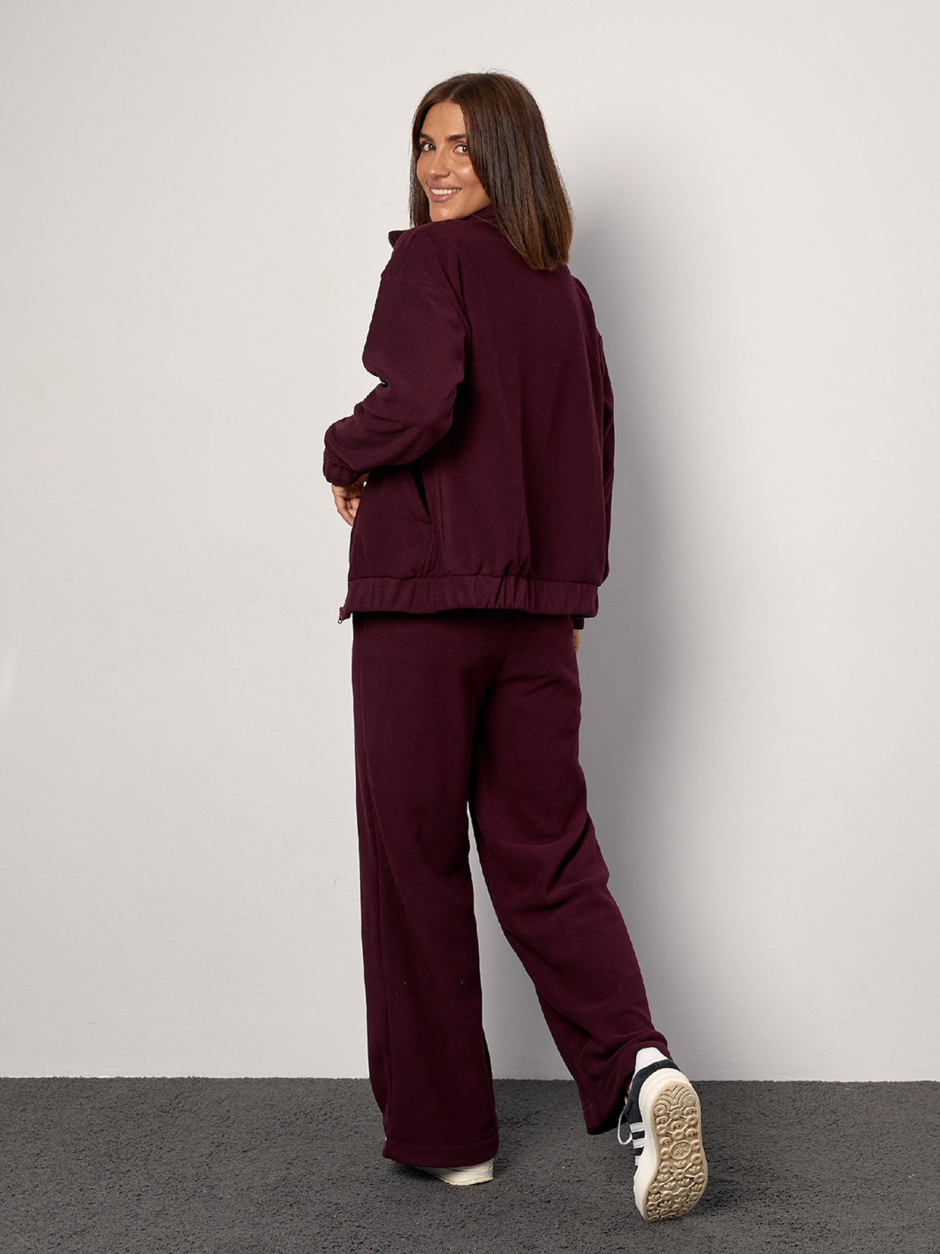 Спортивный костюм ISSA Plus модель 14873_темно_бордовый Спортивный костюм ISSA Plus модель 14873_темно_бордовый Фото