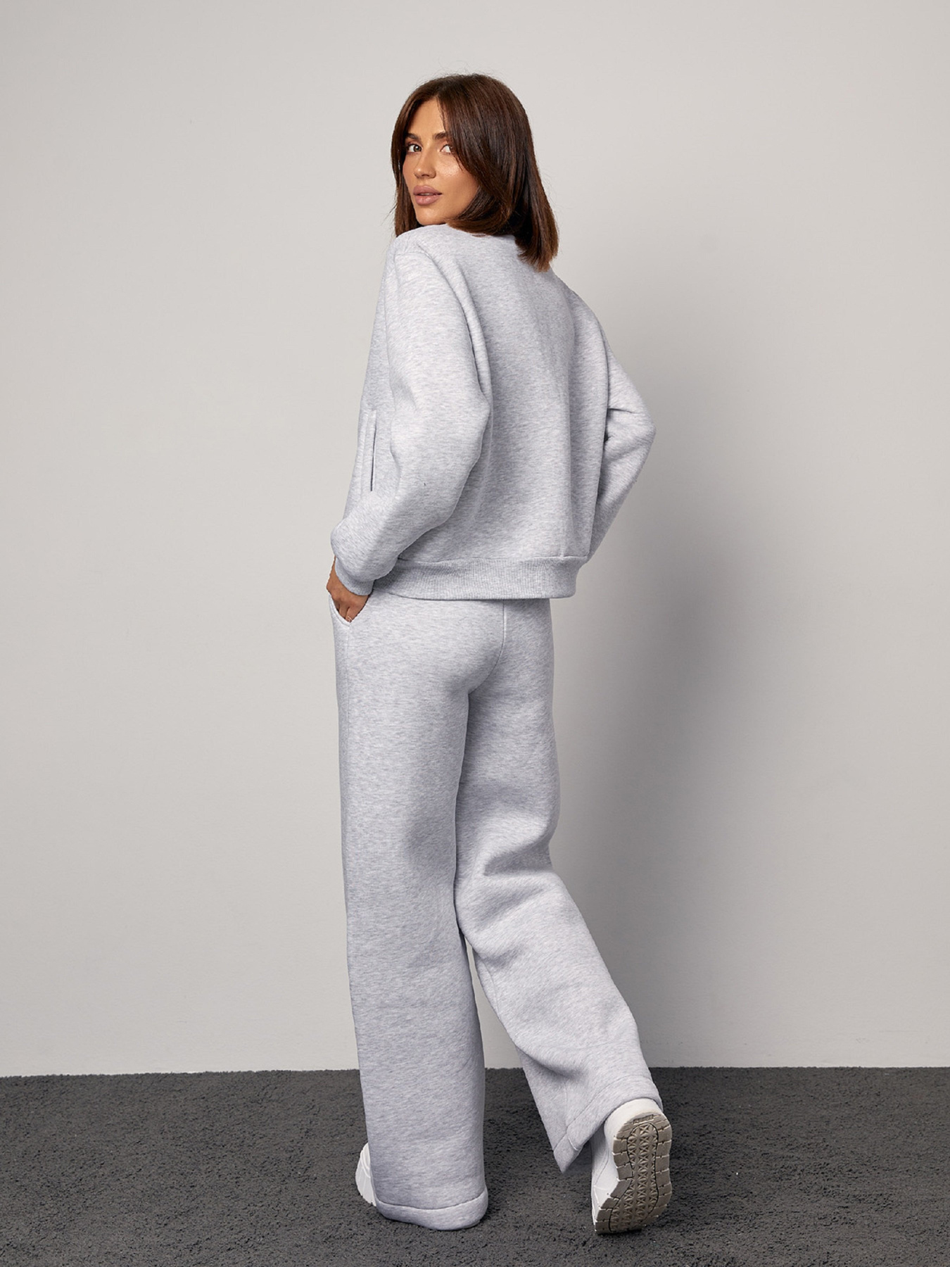 Костюм ISSA Plus модель 14875_светло_серый Фото