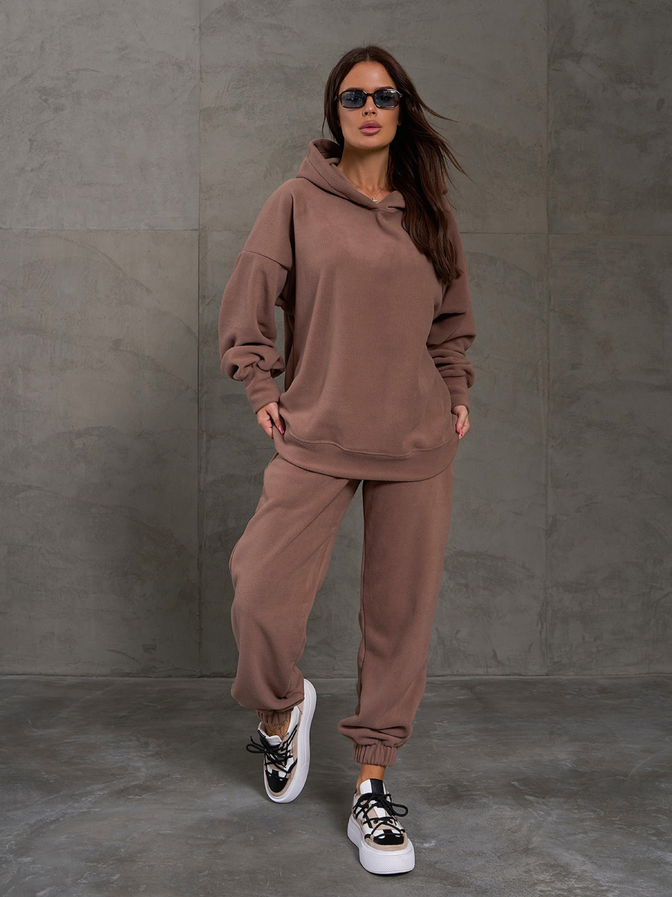 Повседневный костюм ISSA Plus модель 14876_коричневый Повседневный костюм ISSA Plus модель 14876_коричневый Фото