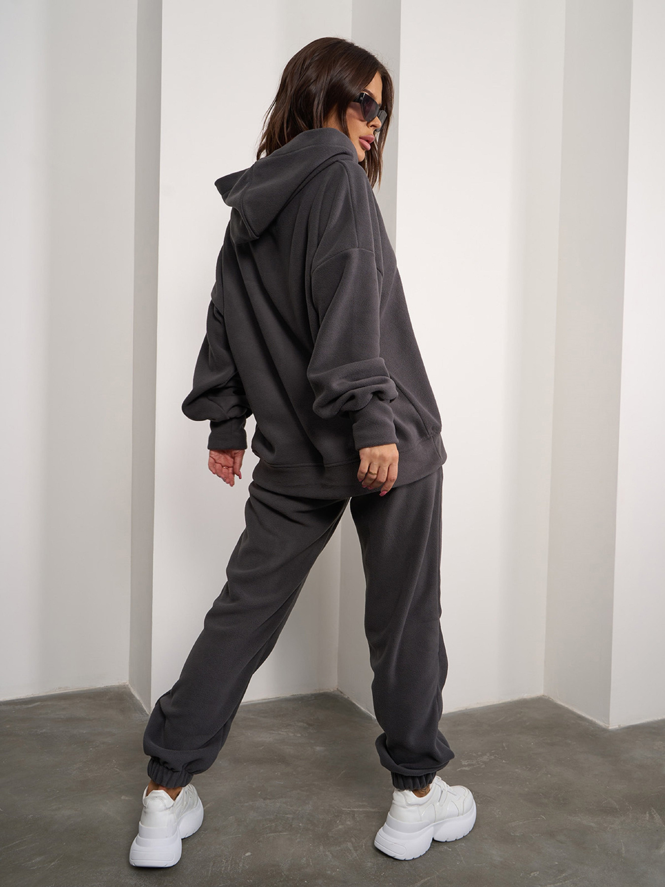 Повседневный костюм ISSA Plus модель 14876_серый Повседневный костюм ISSA Plus модель 14876_серый Фото