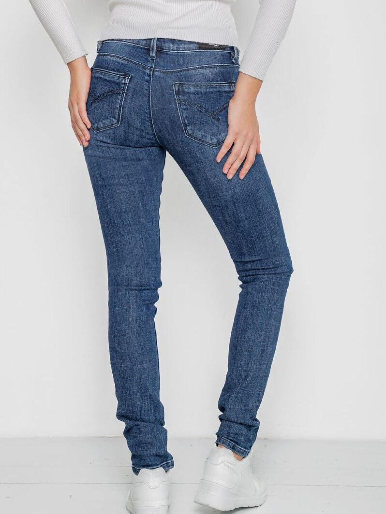 Зауженные джинсы Ager модель У-1128283::000000084 Фото