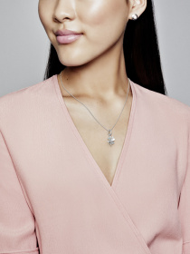 Кулони PANDORA Moments модель 397965NAG Фото