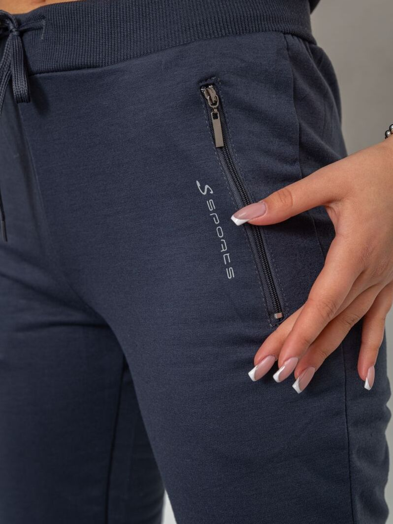 Джоггеры Ager модель У-1128326::000000072 Джоггеры Ager модель У-1128326::000000072 Фото