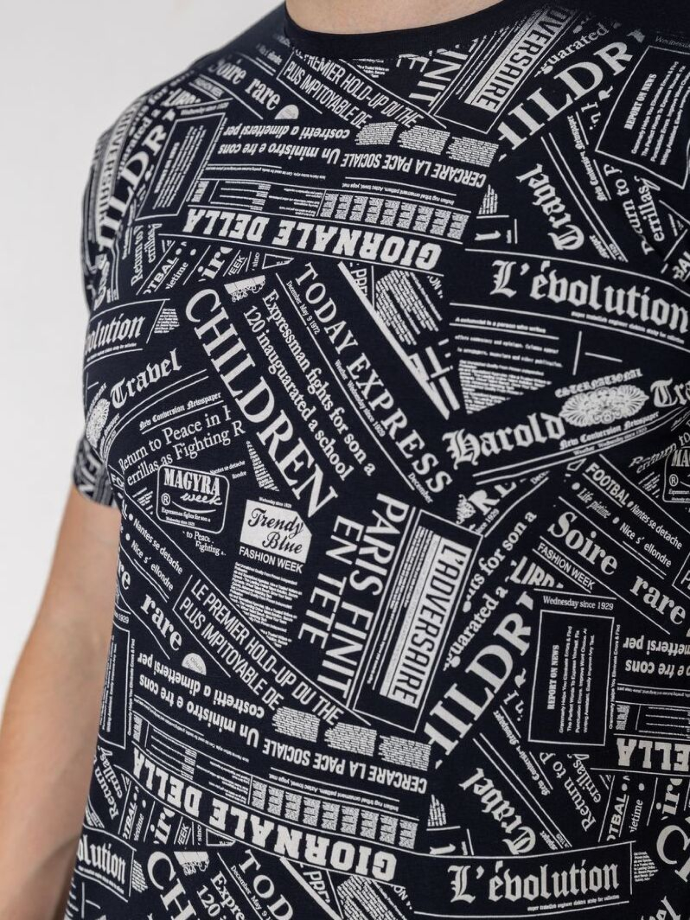 Футболка Ager модель У-1131164::000000090 Фото