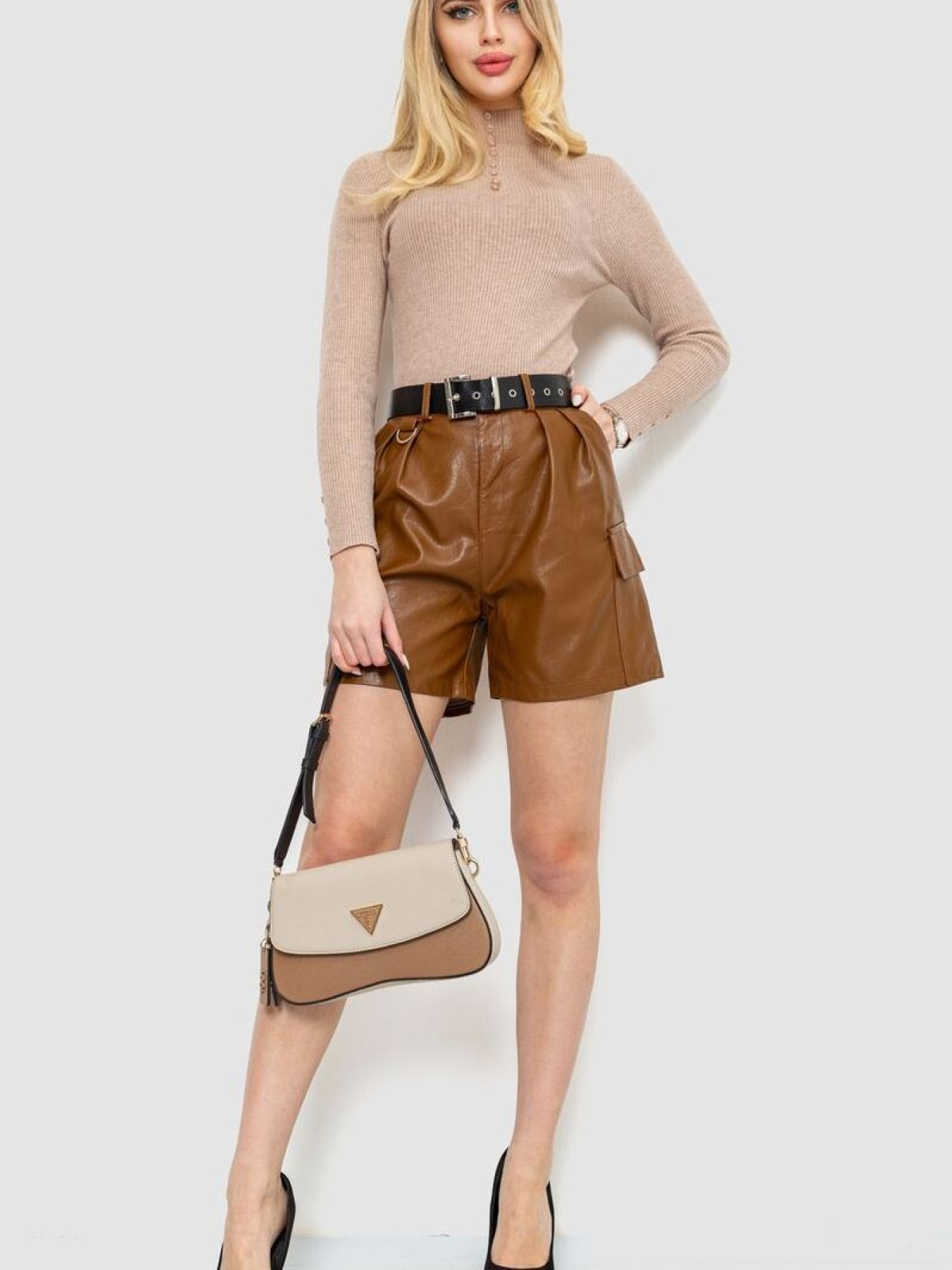 Шорты Ager модель У-1127422::000000046 Фото