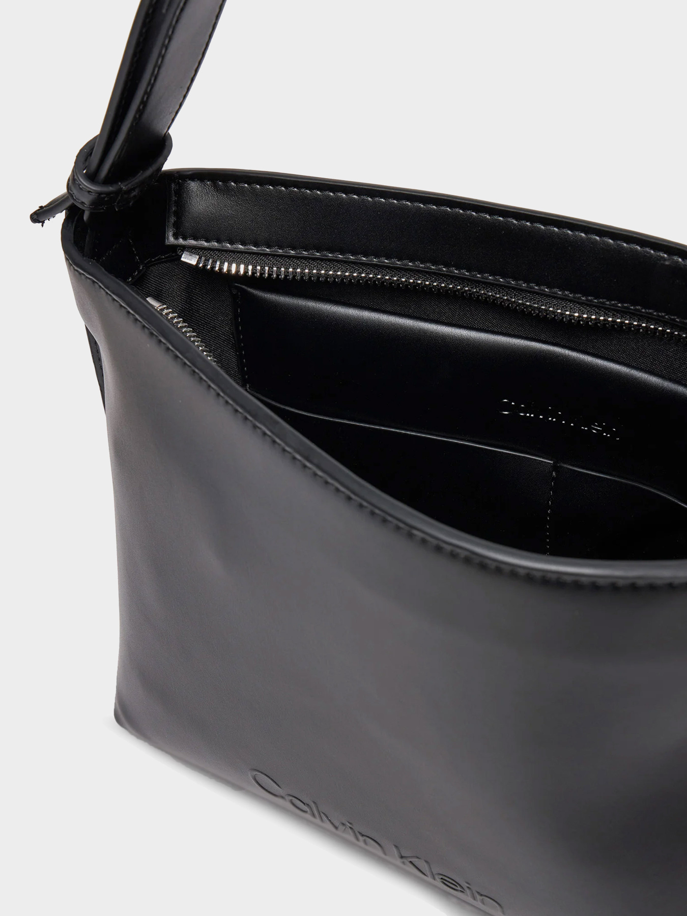Сумки Calvin Klein модель K60K612551-BEH Фото
