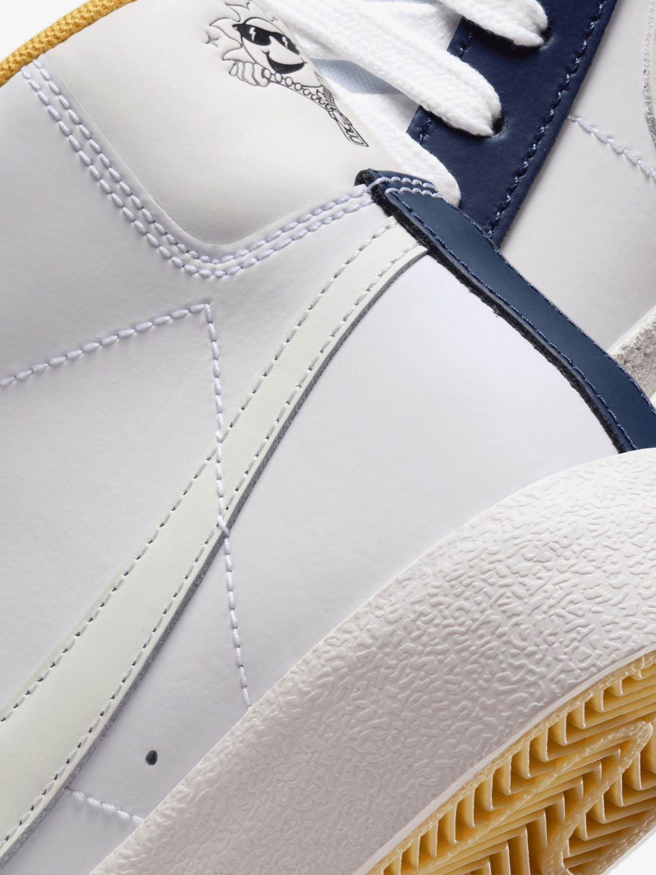 Кеды высокие NIKE модель FN6966.100 Фото