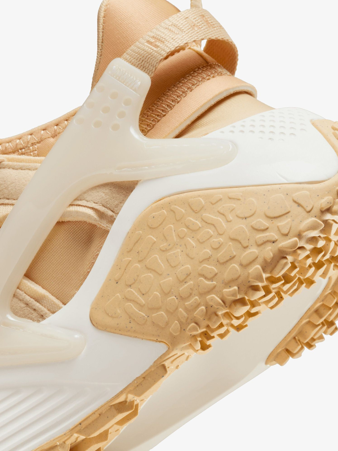 Кроссовки NIKE Air Huarache Craft модель DQ8031.201 Фото