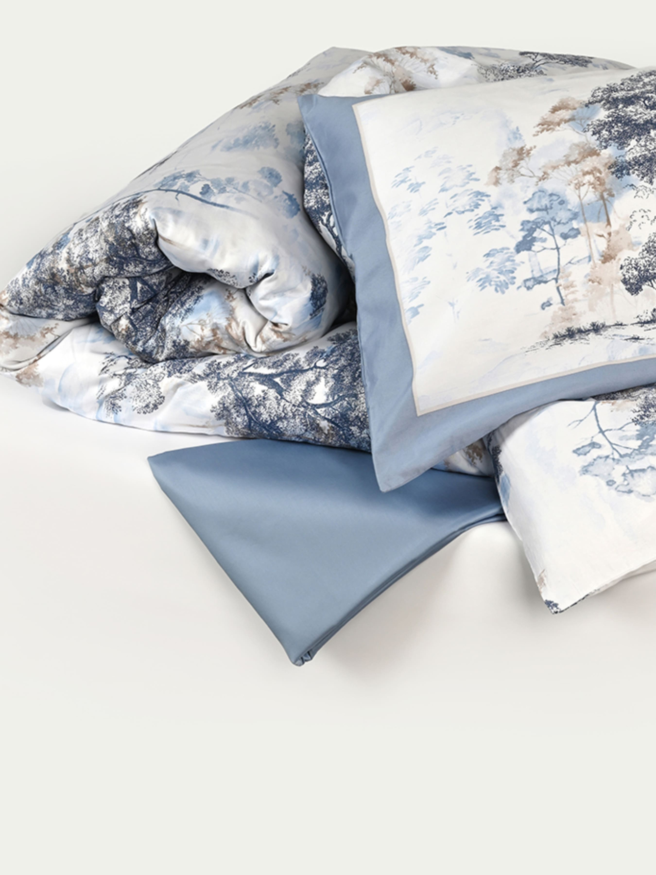 Простынь "Магия леса" из натурального сатина MBM MY HOME модель BL-FS-01/02 BLUE Фото