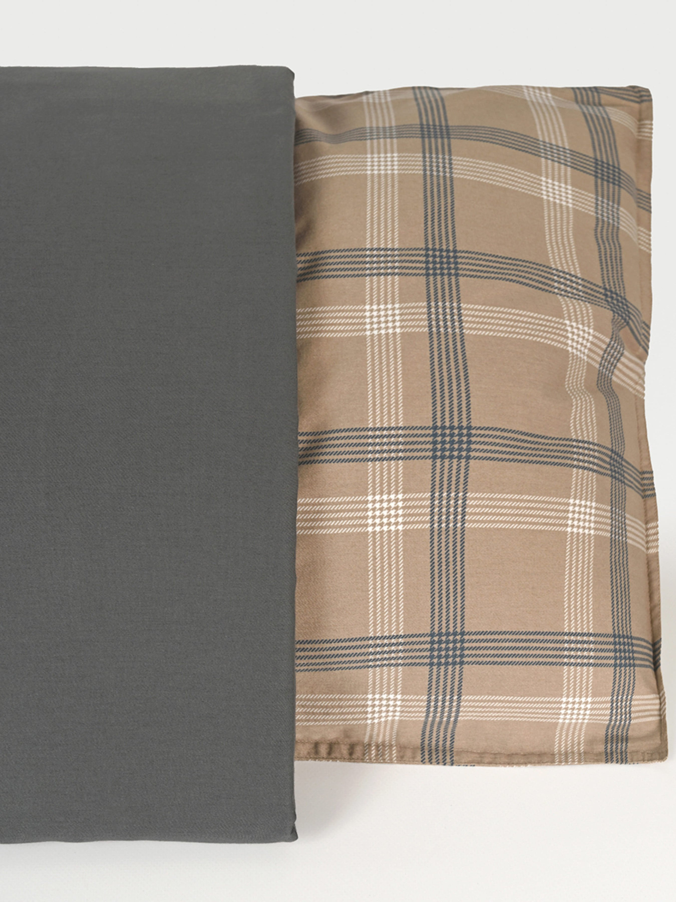 Простынь "Тартан" из натурального вареного сатина MBM HOME модель BL-FS-07/08 GRAY Фото