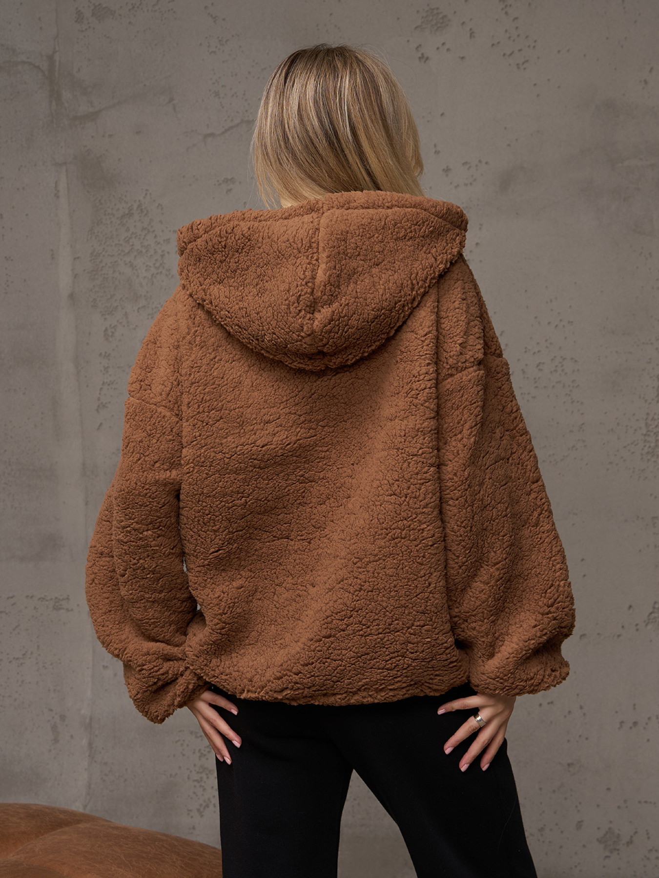 Худи ISSA Plus модель 13580_коричневый Фото