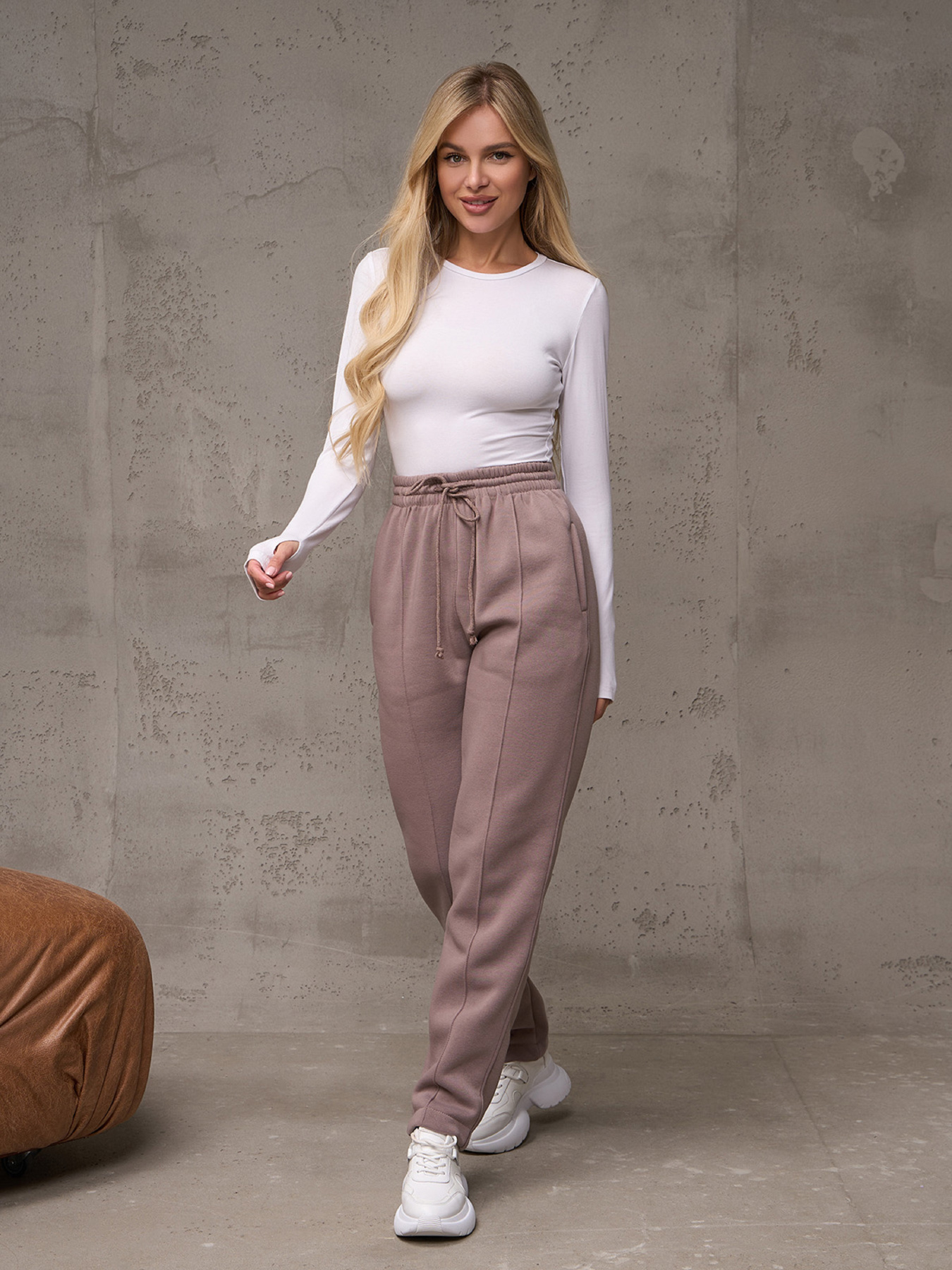 Брюки повседневные ISSA Plus модель 14906_коричневый Фото