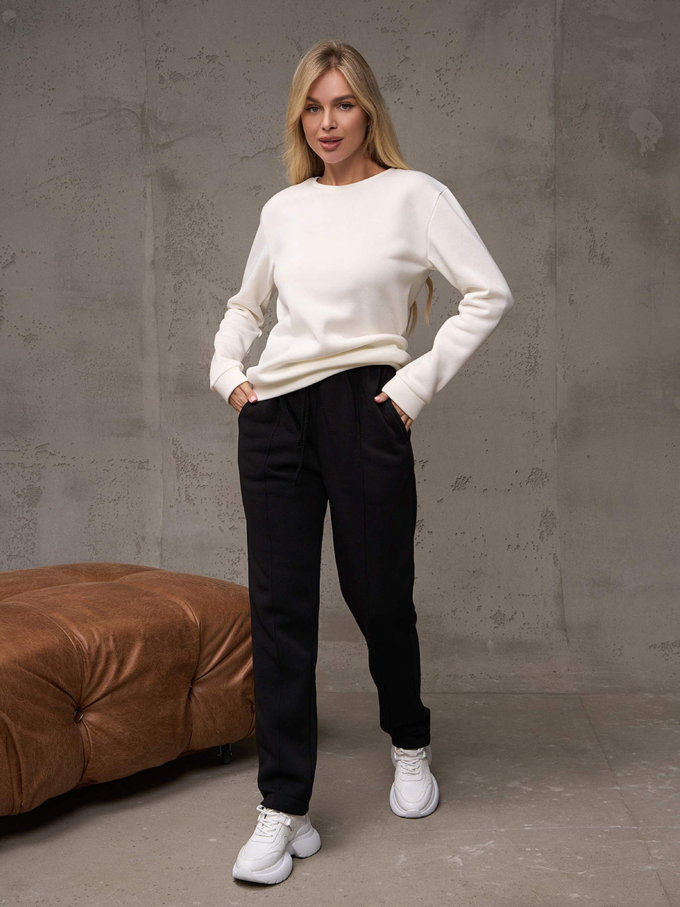 Брюки повседневные ISSA Plus модель 14906_черный Фото