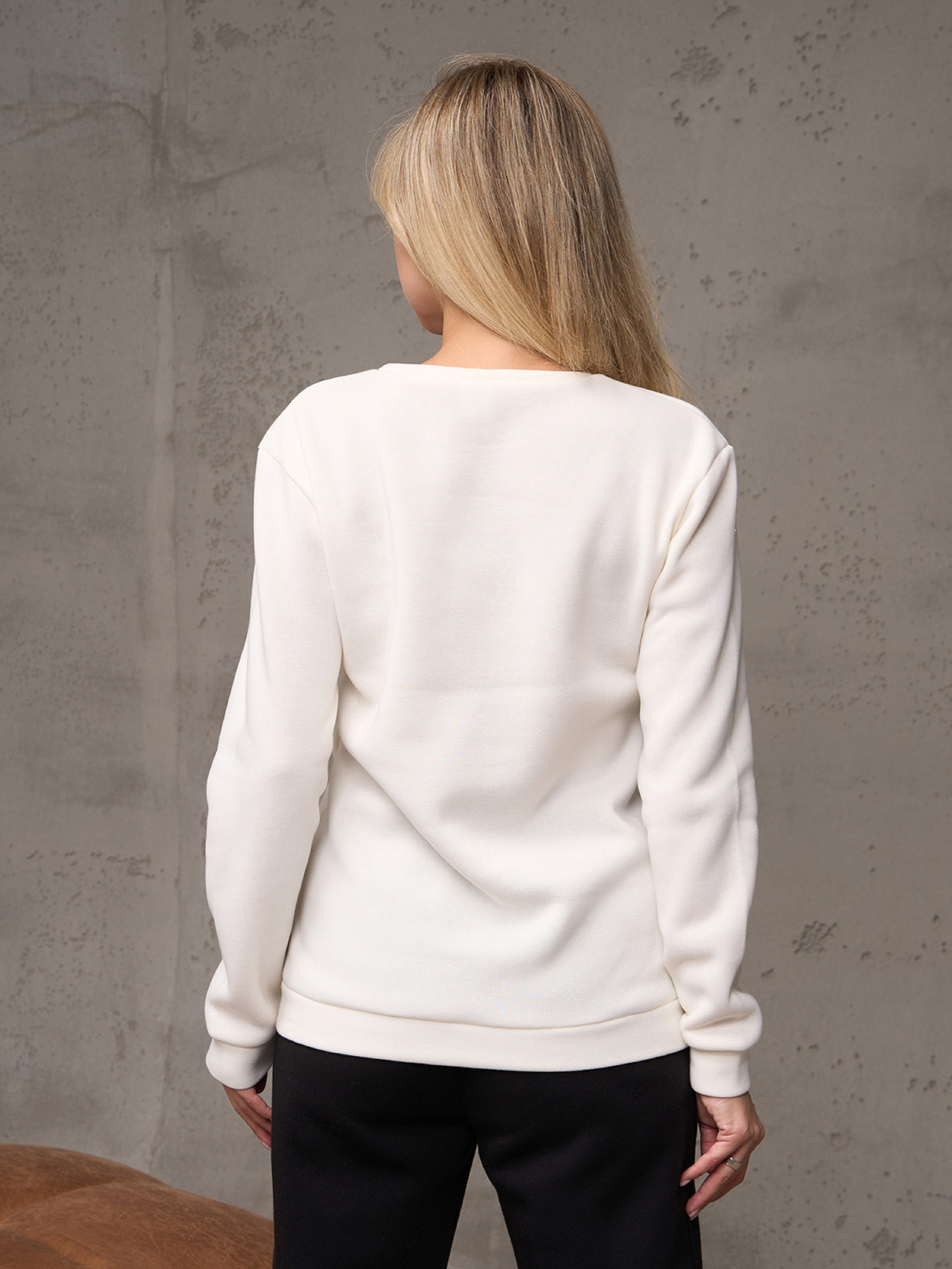 Свитшот ISSA Plus модель 14892_молочный Фото
